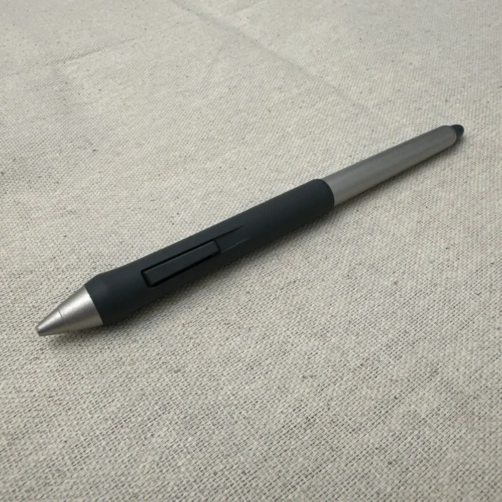 Lot/Set of 2 - Wacom‎ Pens ZP-501E? & XP501E? for Cintiq. READ DESCRIPTION.